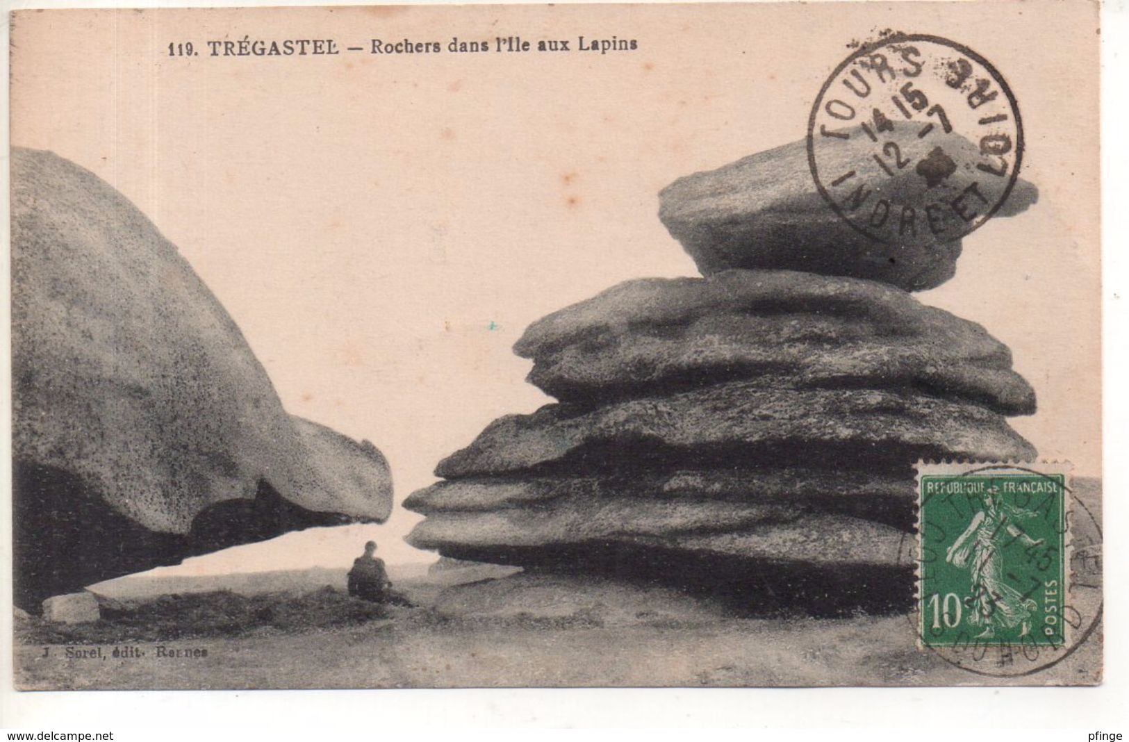 Trégastel - Rochers Dans L'Ile Aux Lapins - Trégastel