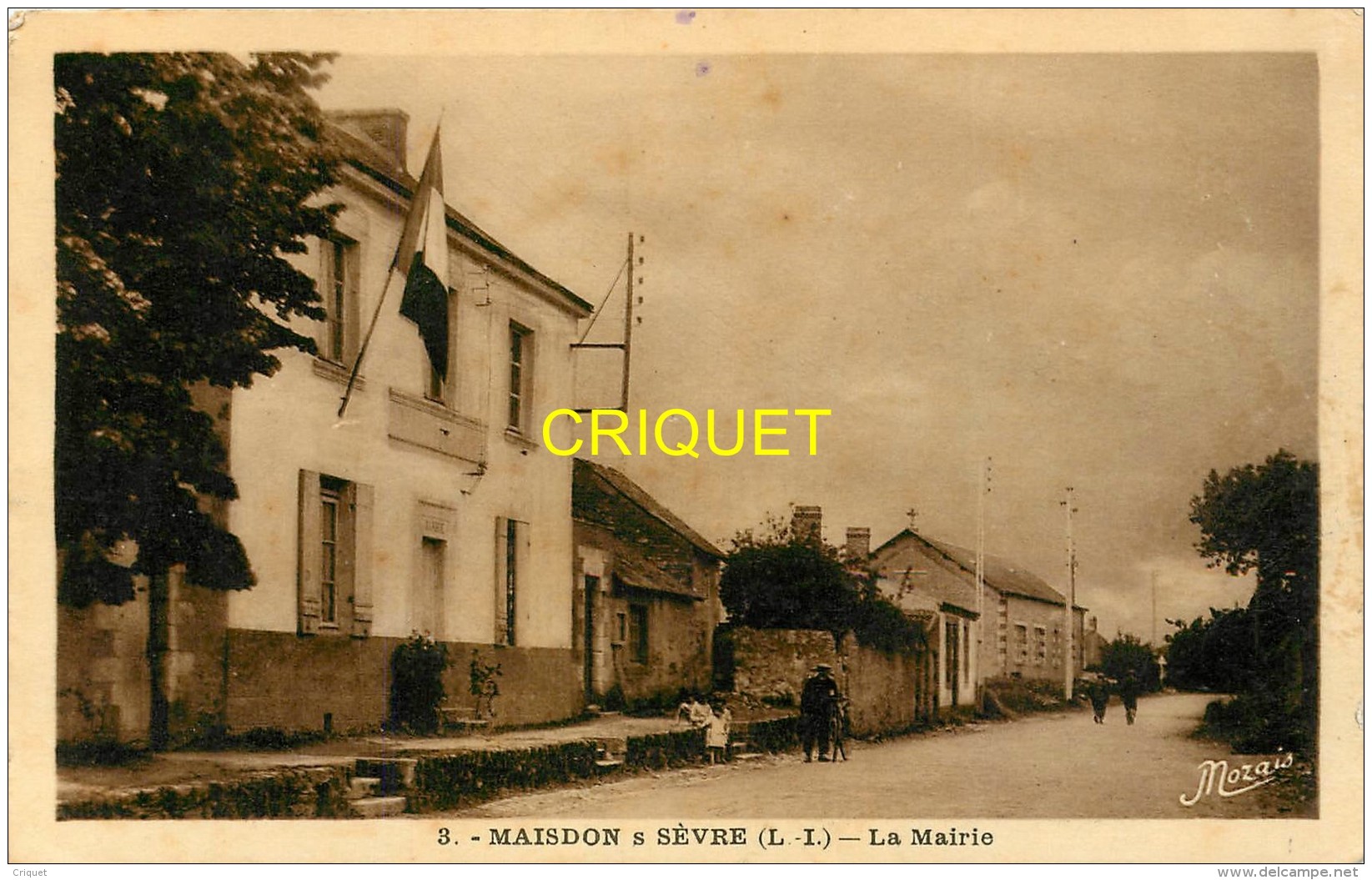 44 Maisdon Sur Sèvre, La Mairie, Carte Sépia Glacée Pas Courante, Affranchie Pétain 1943 - Autres & Non Classés