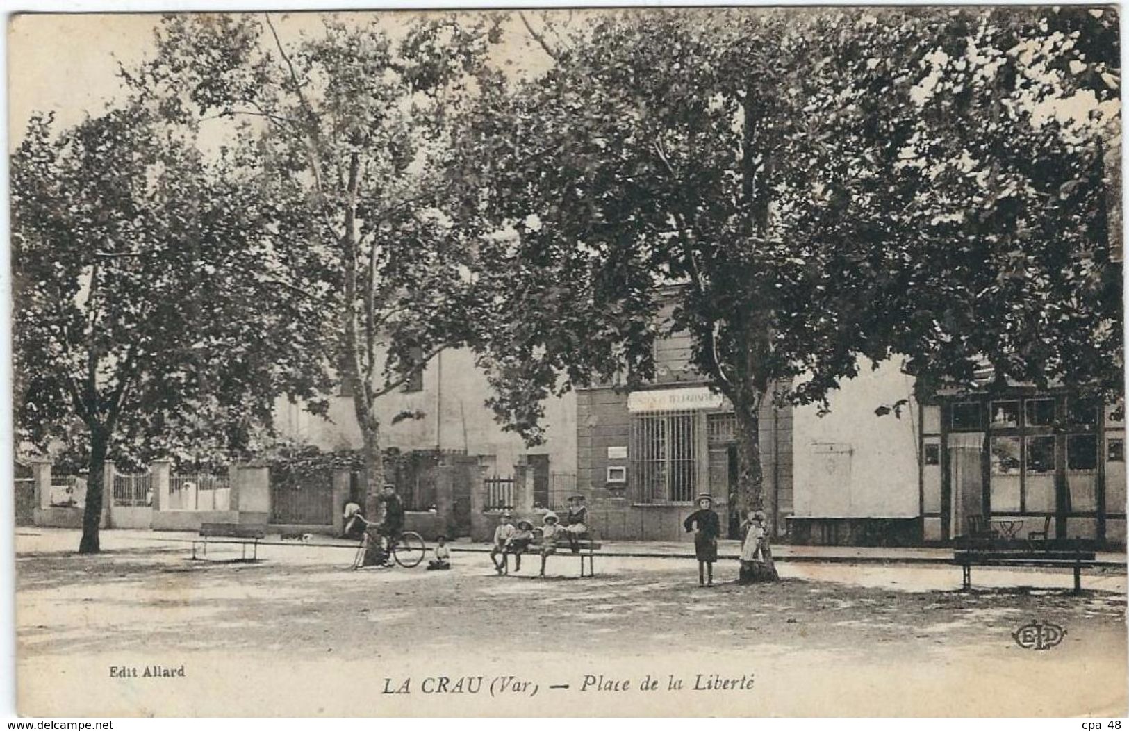 Var : La Crau, Place De La Liberté - La Crau