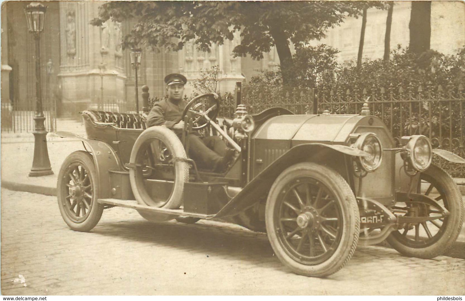 AUTOMOBILE ( Carte Photo)  Ancienne - Voitures De Tourisme