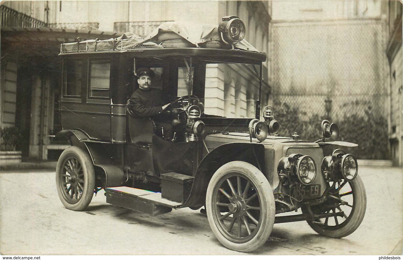 AUTOMOBILE ( Carte Photo)  Ancienne - Toerisme