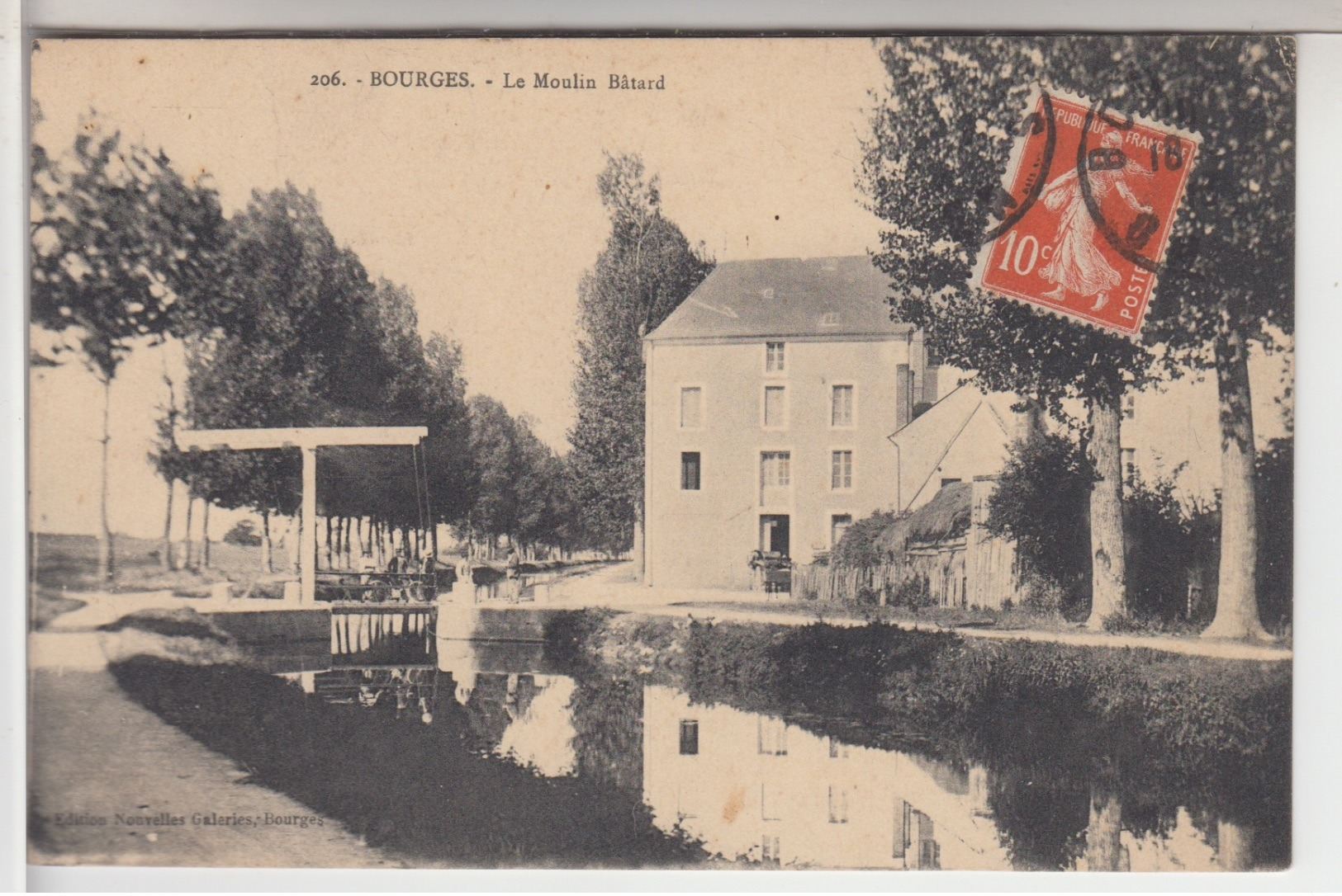18 - BOURGES -  Le Moulin Bâtard Animé - Bourges