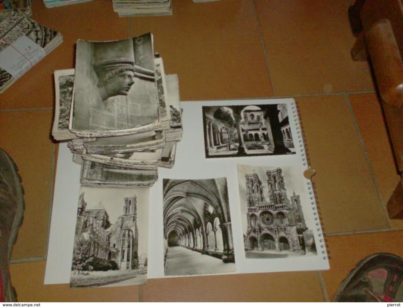 121217 Lot Environ 400 CPSM Glacées Noir/Blanc ; Architecture Et Sculture Religieuse Catholique De France - 100 - 499 Karten
