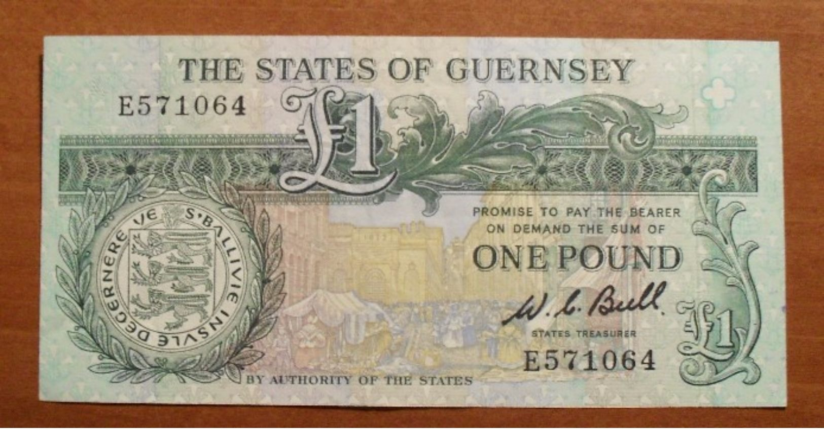 1991/95 ND - Guernesey - Guernsey - ONE POUND - E571064 - Guernesey