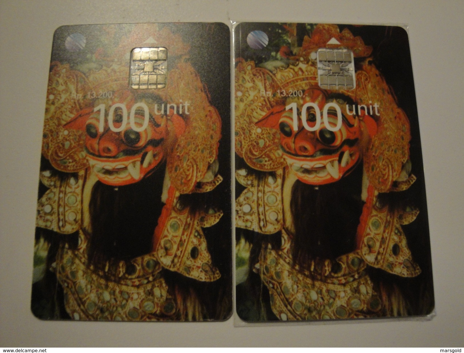 2 Chip Phonecards From Indonesia - Mask - Indonesia