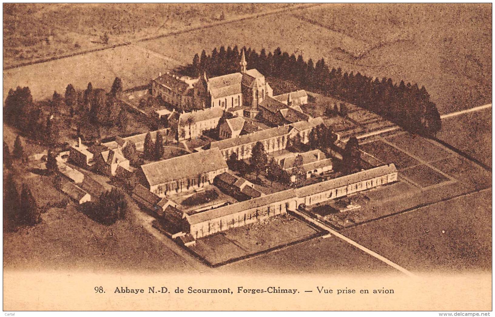 FORGES-CHIMAY - Abbaye N.-D. De Scourmont - Vue Prise En Avion. - Chimay