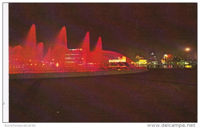 Florida Jacksonville Fountain Of Friendship Cascade Downtown - Jacksonville