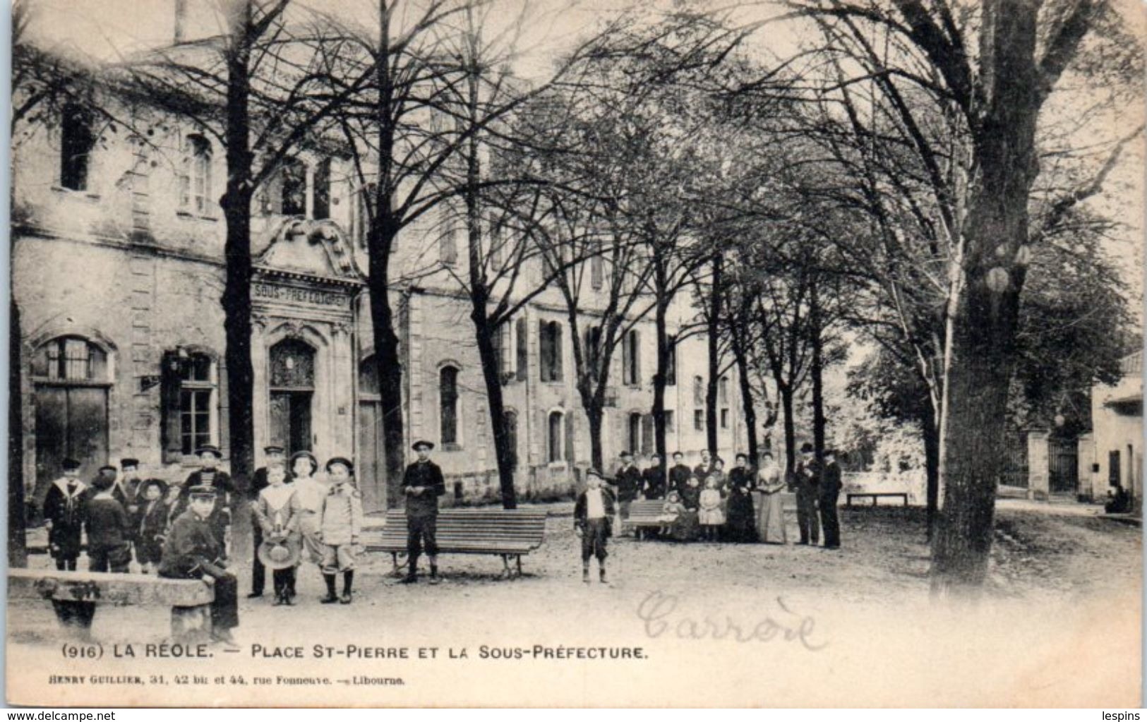 33 - La REOLE -- Place St Pierre Et La Sous Préfecture - La Réole