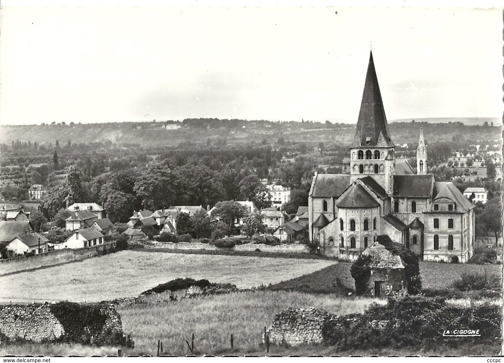 CPSM Saint-Martin De Boscherville Vue Générale Sur L'Abbaye - Saint-Martin-de-Boscherville