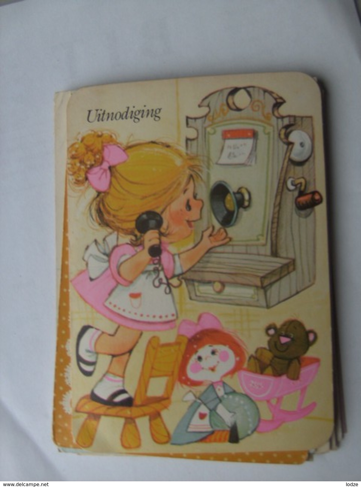 Kinderen Children Enfants Kinder Girl With Old Telephone - Kinder-Zeichnungen