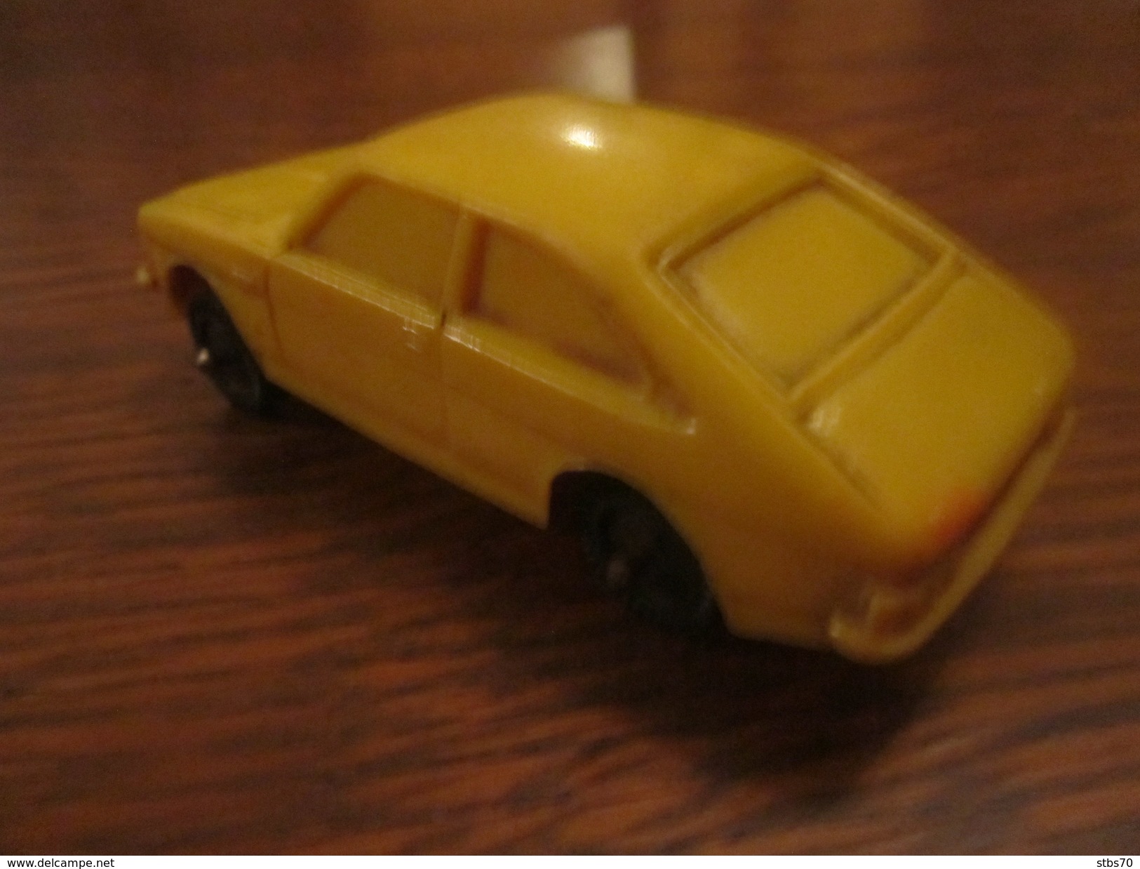 BN56 Voiture Tomté Laerdal , 9 Cm - Autres & Non Classés