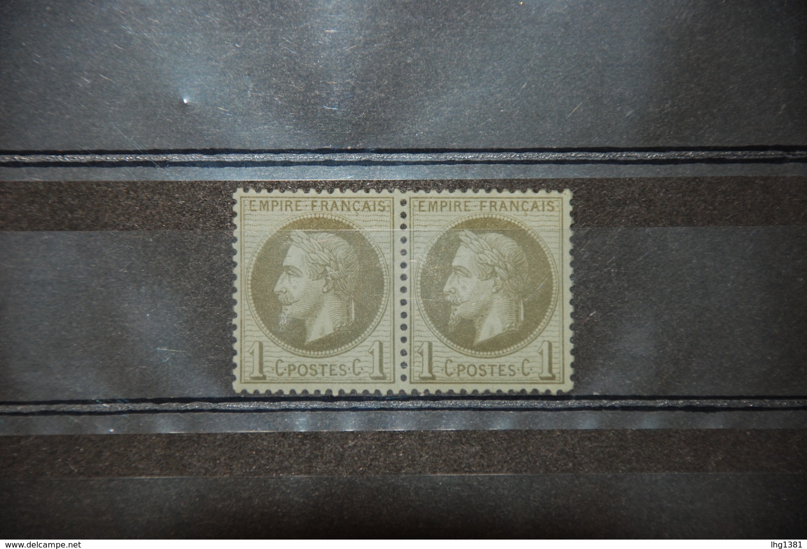 Y&T 25 En Paire - Napoléon III Lauré - Empire Français - 1863-1870 Napoléon III Con Laureles