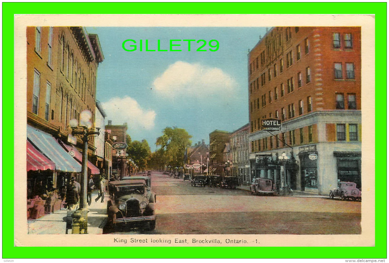 BROCKVILLE, ONTARIO - KING STREET LOOKING EAST - ANIMATED WITH OLD CARS - PECO - - Brockville