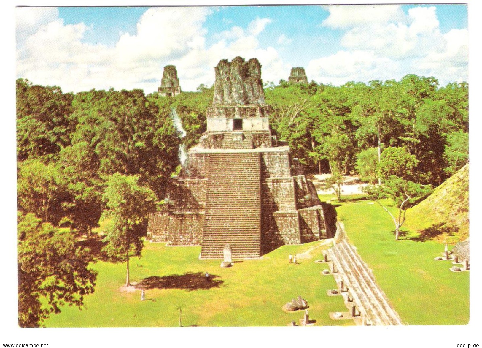 Guatemala - Templo De Las Mascaras - Ruinas De Tikal En Peten - Nice Stamps - Guatemala