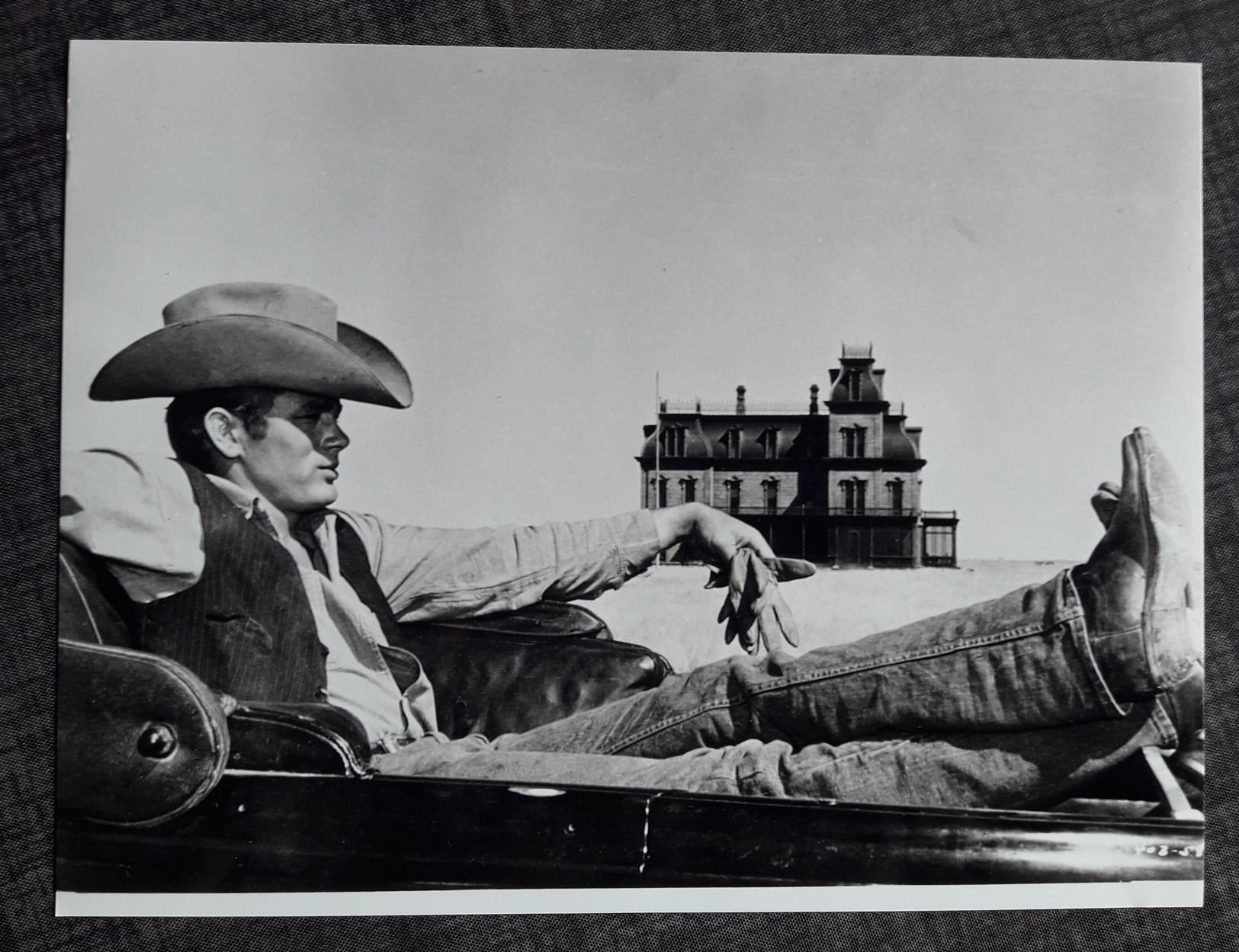 JAMES DEAN In "Giganten (1955)" - Original Altes Pressefoto Ca. 21,5 X 16,5 Cm - 1706083 - Berühmtheiten