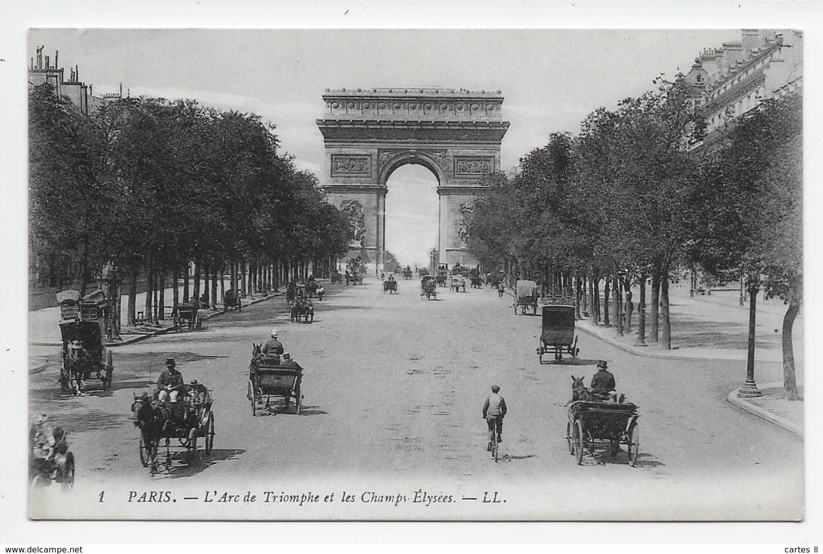 DC 1038 - PARIS - L'Arc De Triomphe Et Les Champs Elysees - LL 1 - District 01