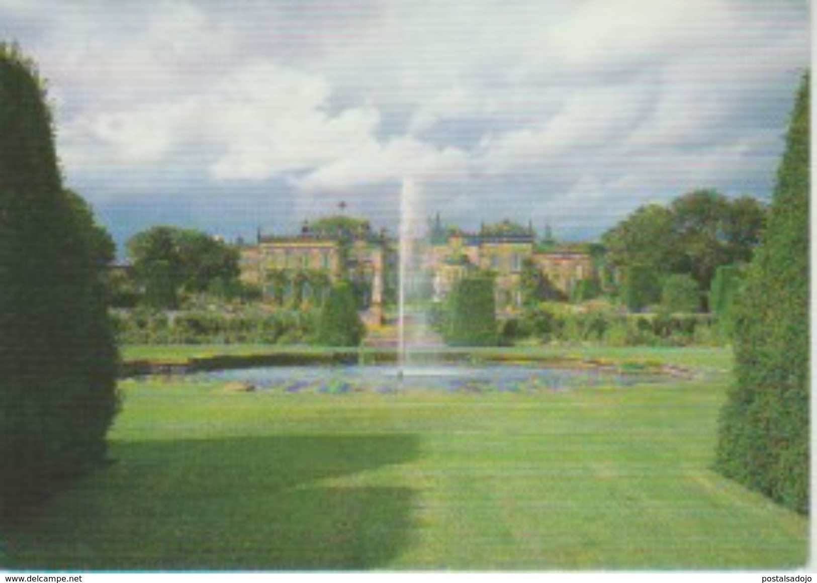 (UK503)  SHEFFIELD. RENISHAW HALL AND GARDEN FROM THE SOUTH - Sheffield