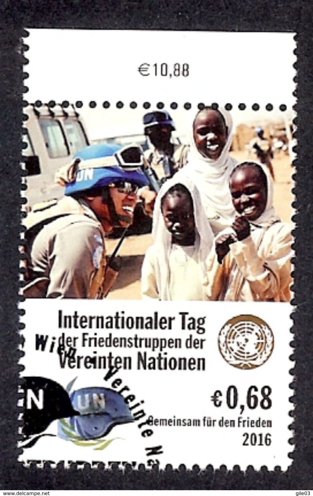 UNITED NATIONS VIENNE 2016  PEACEKEEPER (o) - Oblitérés