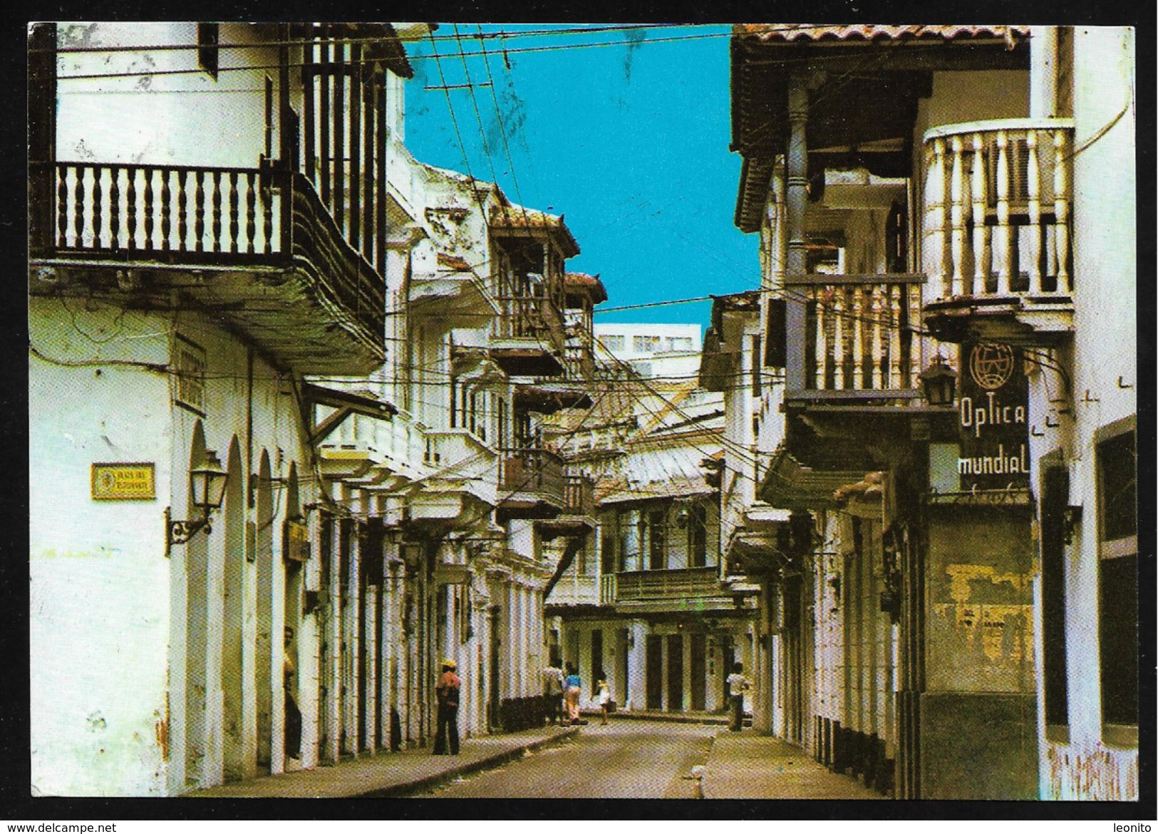 COLOMBIA Cartagena De Indias Bolivar Calle Y Balcones Que Se Antecruzan - Colombie