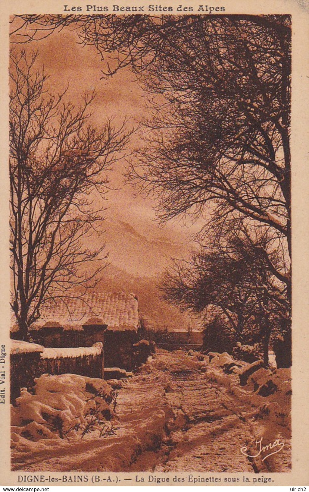 CPA Digne-les-Bain - La Digue Des Épinettes Sous La Neige (31878) - Digne