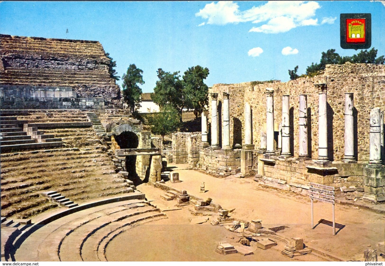 TARJETA POSTAL CIRCULADA , BADAJOZ - MÉRIDA , TEATRO ROMANO - Badajoz