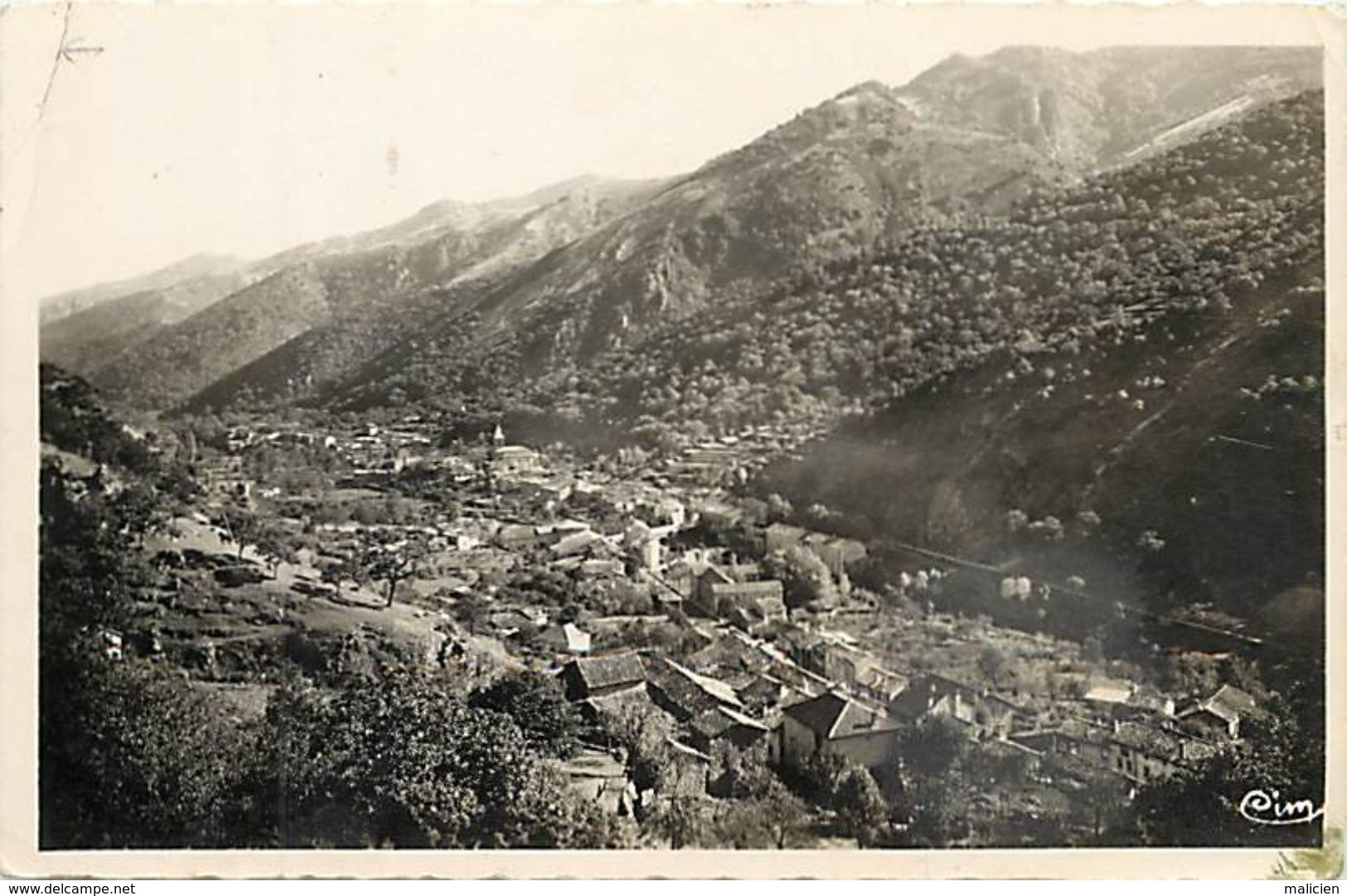 - Dpts Div.-ref-WW14 - Ardeche - Mayres - Vue Generale Panoramique - Carte Bon Etat - - Autres & Non Classés