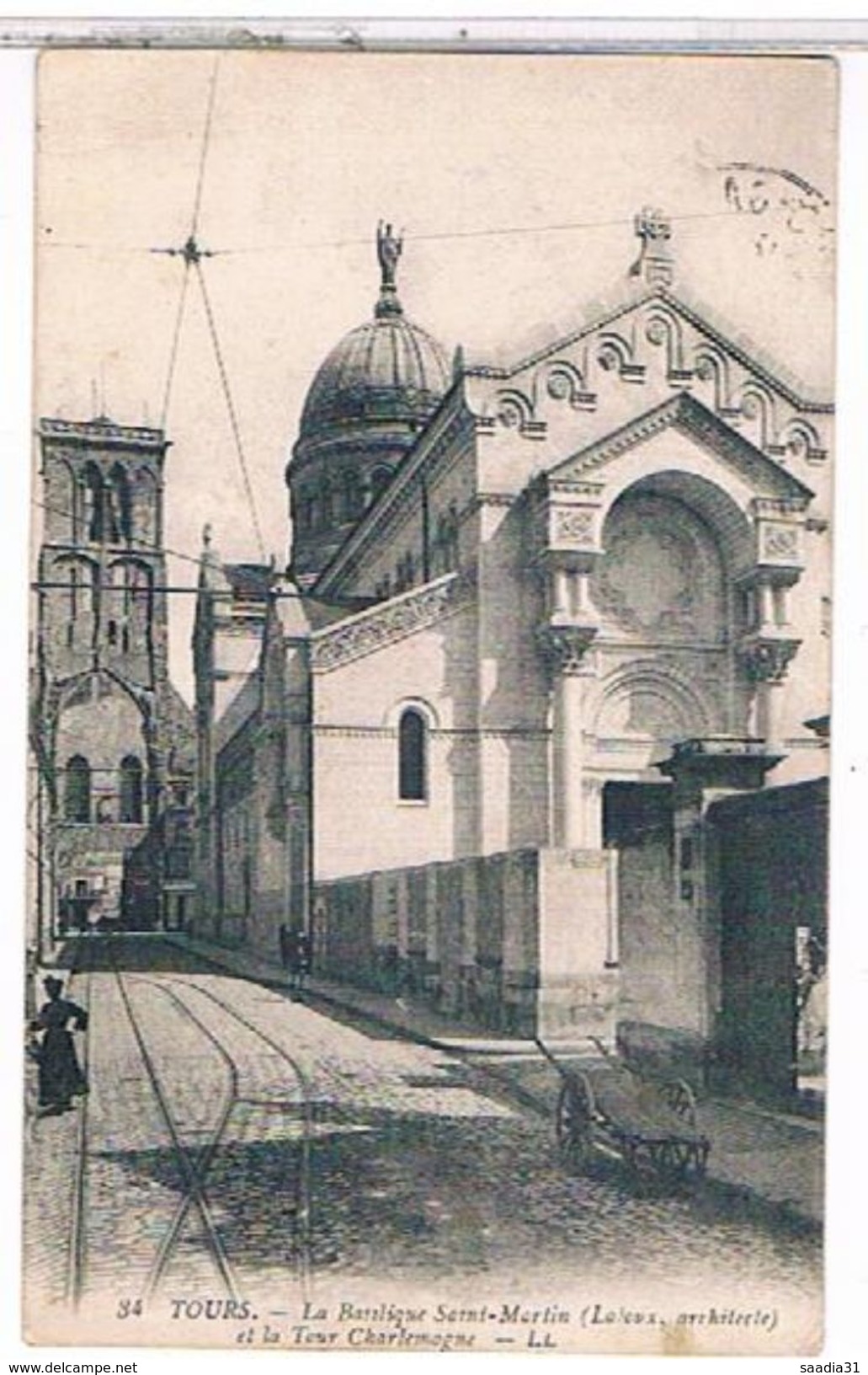 37 TOURS  LA  BASILIQUE  SAINT  MARTIN     BE    1T674 - Tours