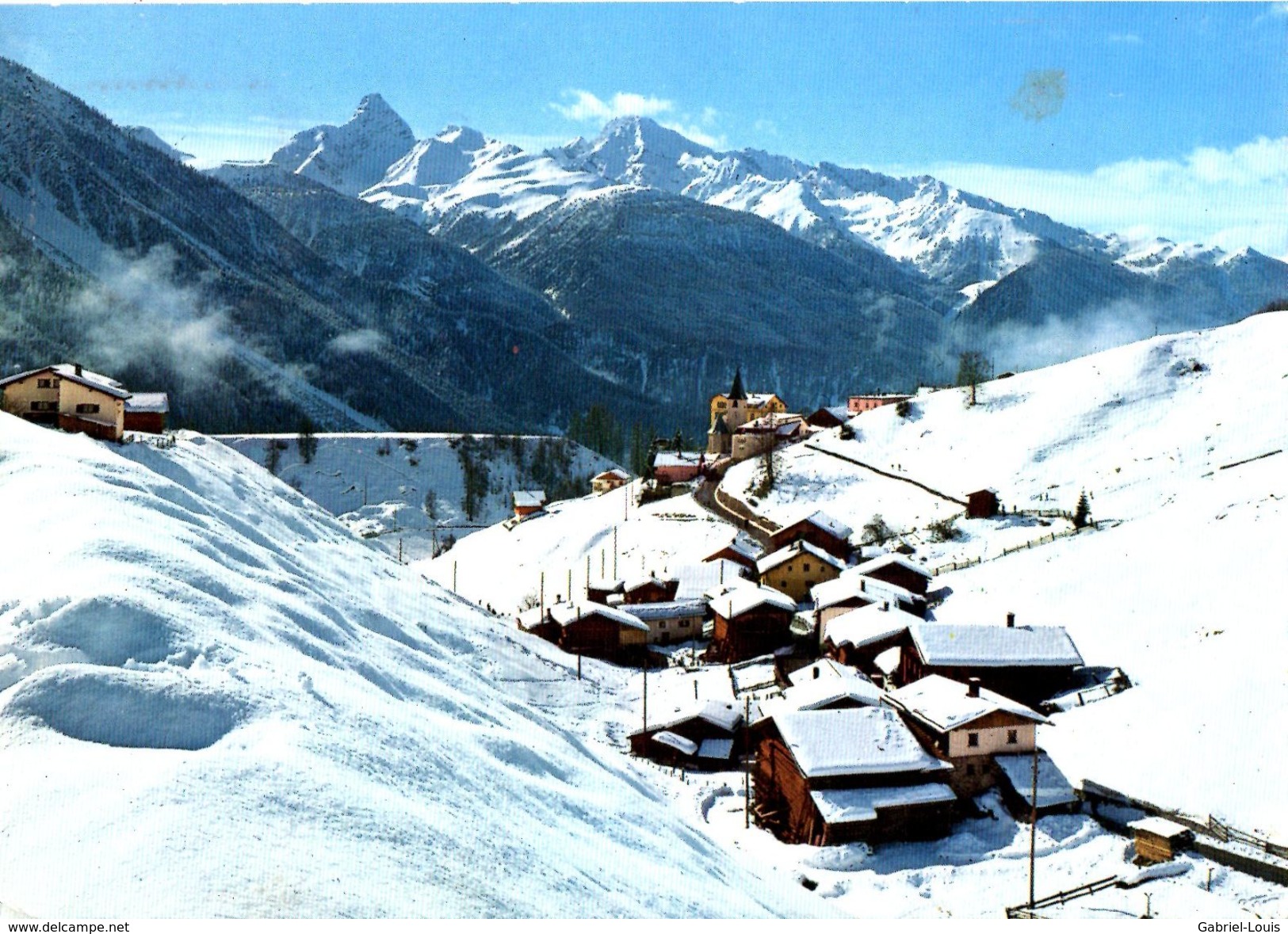 Wiesen Mit Tinzenhorn Und Piz Mitgel - Wiesen