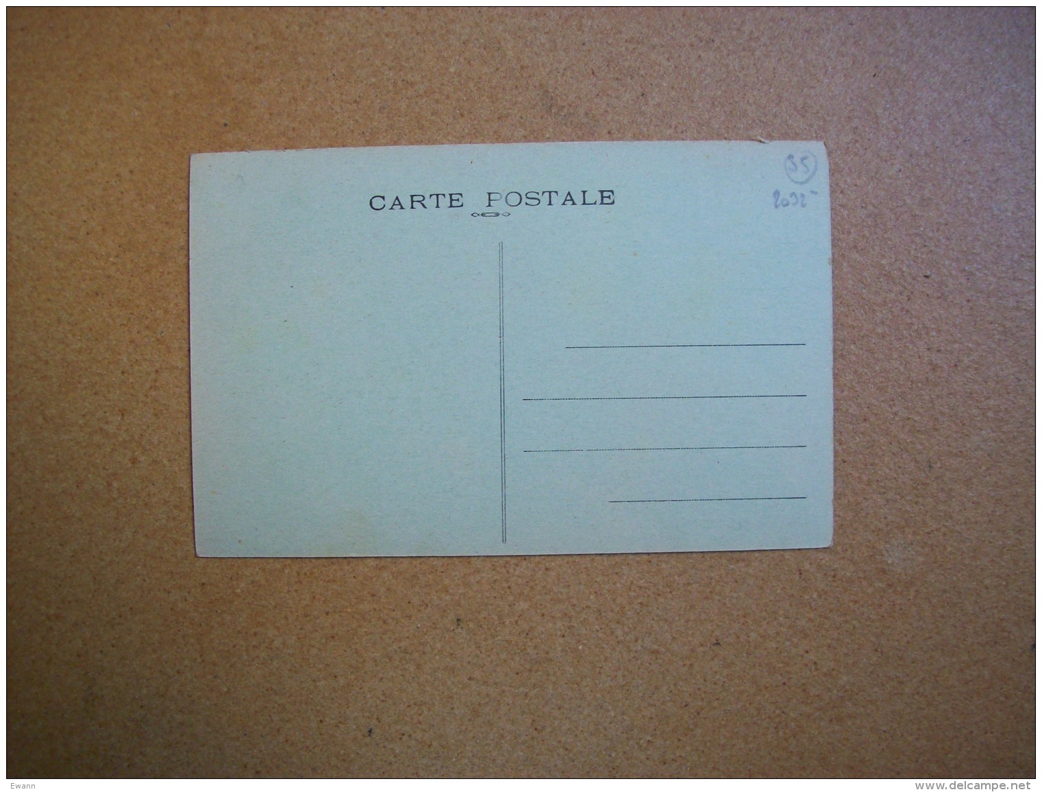 Carte Postale Ancienne Du Grand-Fougeray: Un Coin  De La Place - Autres & Non Classés