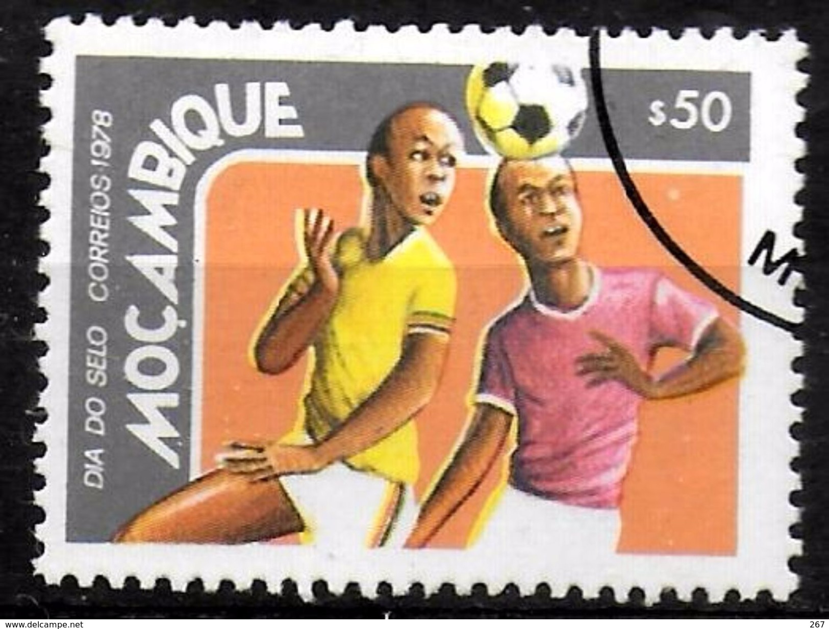 MOZAMBIQUE    N° 666  Oblitere       Football  Soccer Fussball - Usati