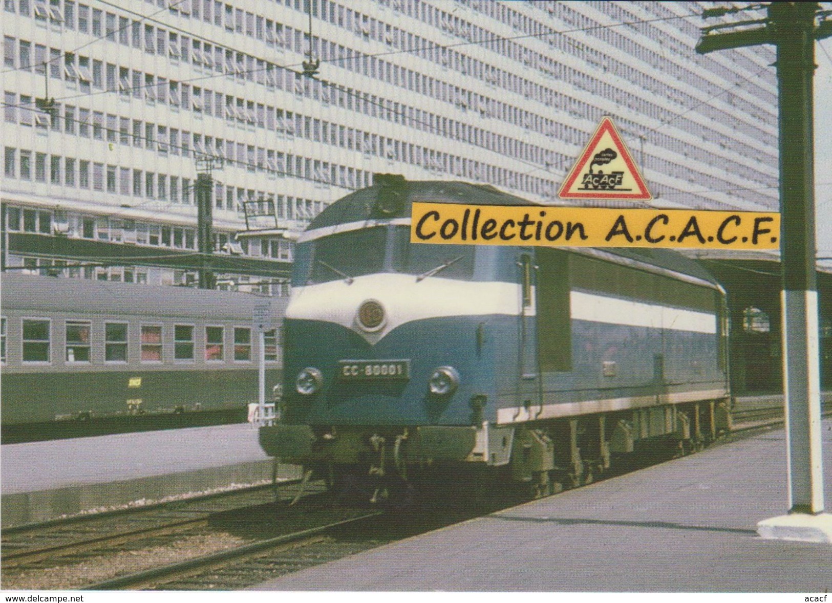 CC 80001 Dite "Belphégor", En Gare De Paris-Montparnasse (75) - - Stations - Met Treinen