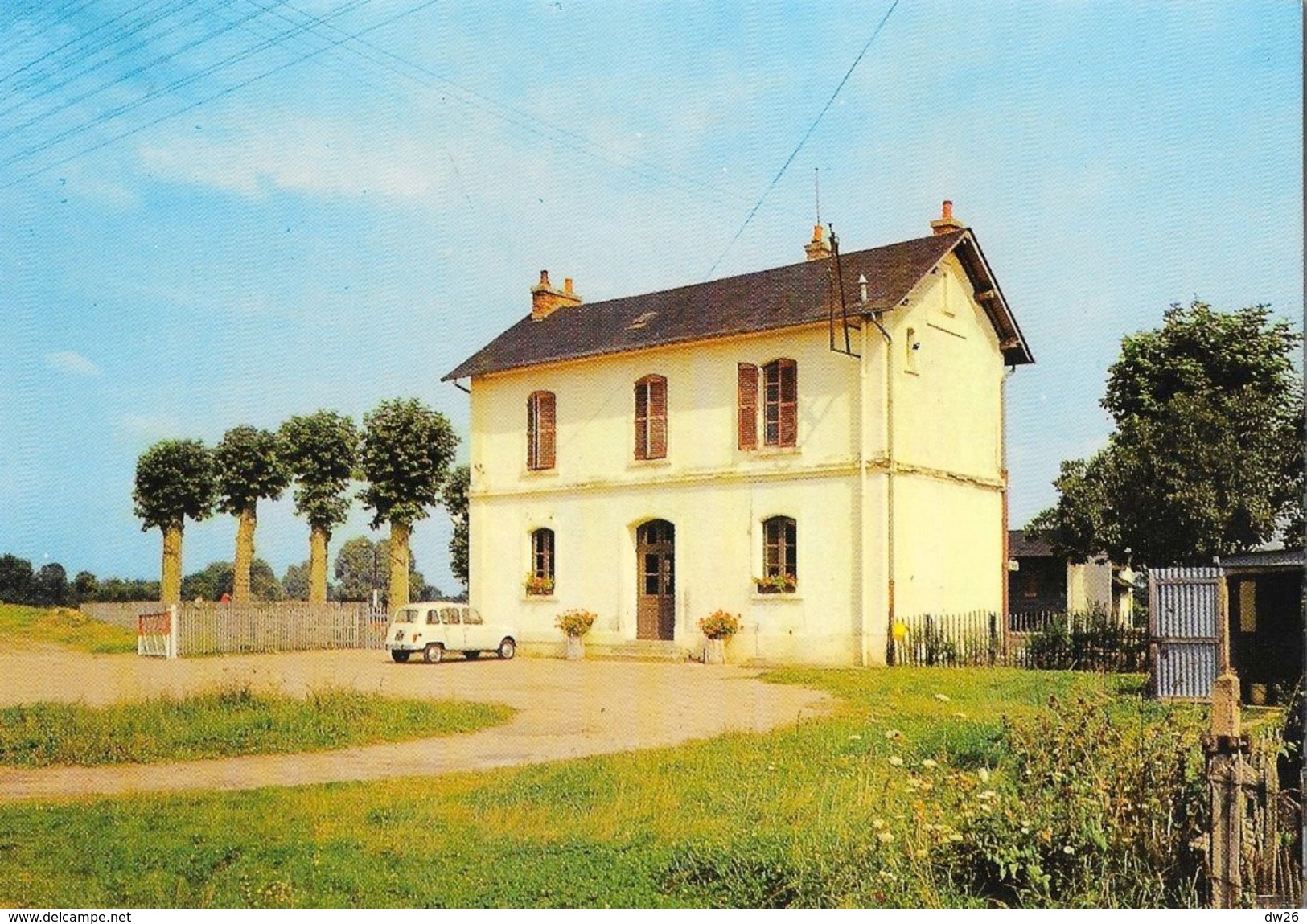 Mars-sur-Allier (Nièvre) - La Gare, 4L Renault - Editions Nivernaises - Carte Non Circulée - Altri & Non Classificati