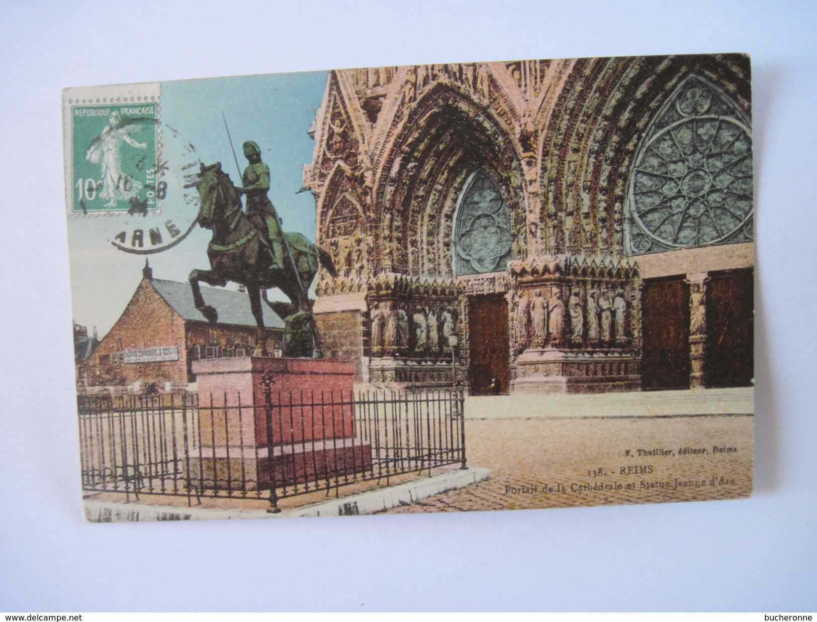 CPA  REIMS Portail De La Cathédrale Et Statue Jeanne D'Arc T.B.E. - Reims