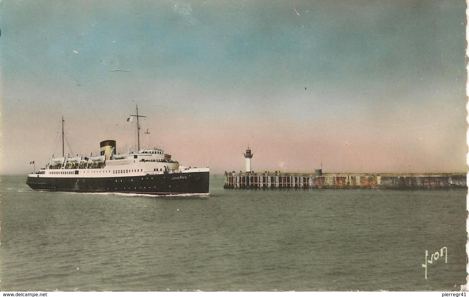 CPA-1950-76- DIEPPE-FERRY-LONDRES- Entrant Dans Le PORT De DIEPPE-TBE - Ferries