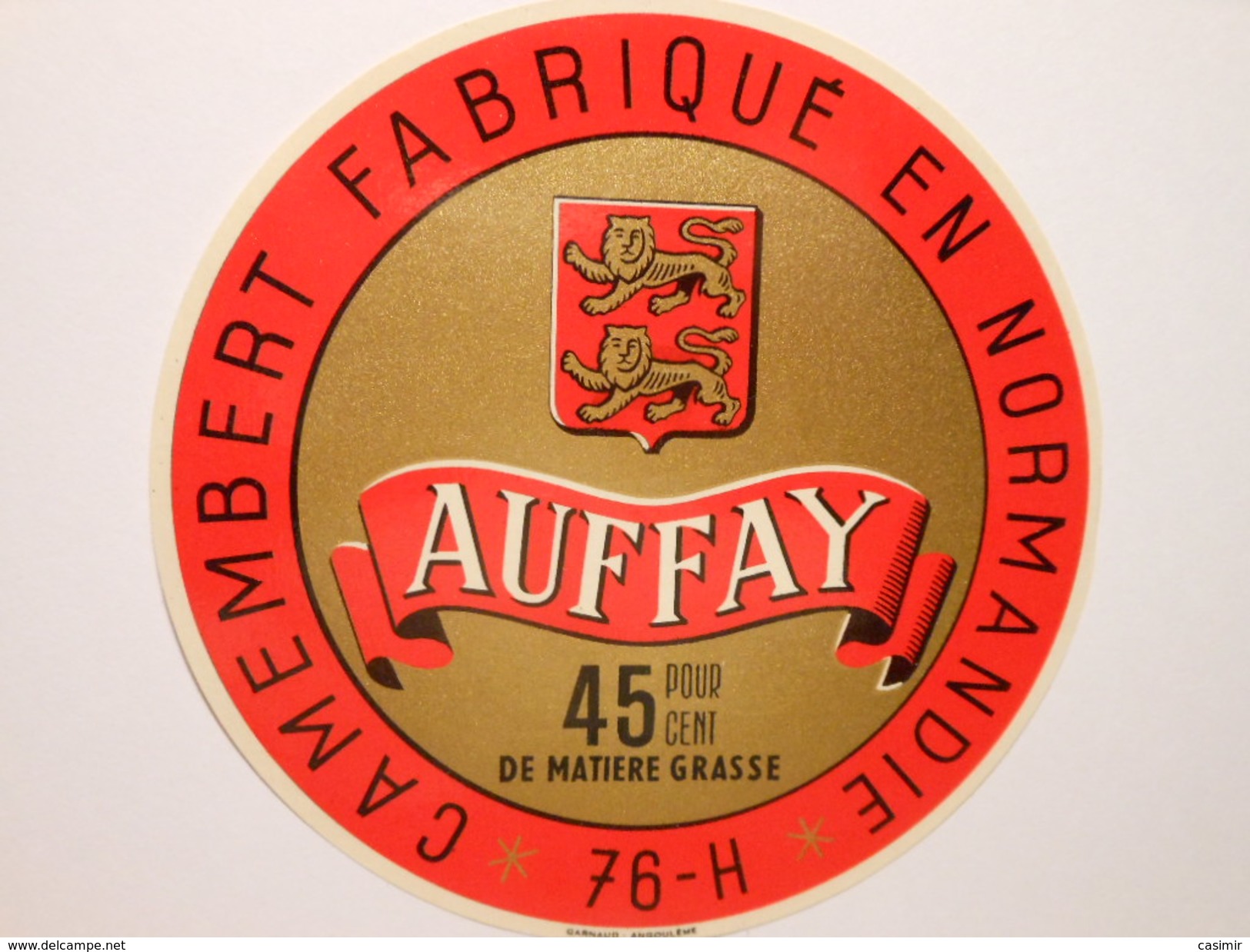 A-76055 -  Etiquette De Fromage Camembert AUFFAY - ROYVILLE Seine Maritime 76H - Kaas