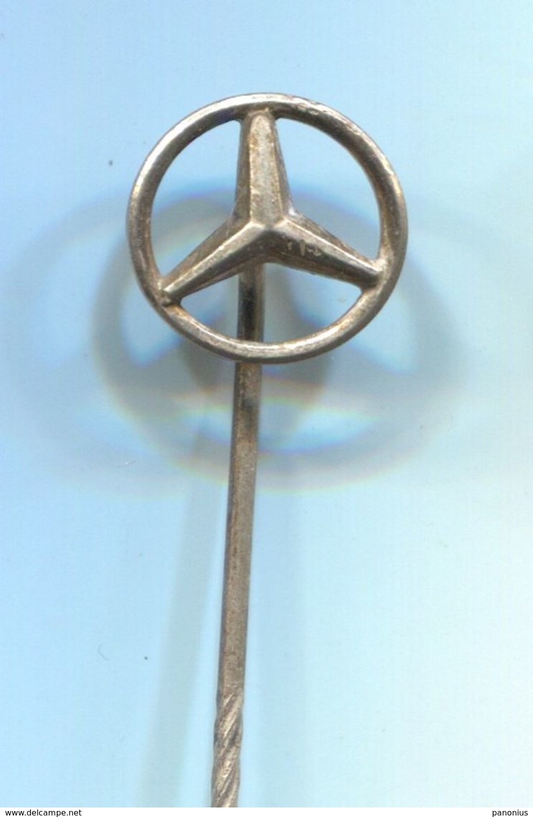 MERCEDES  - Car, Auto, Automotive, Vintage Pin, Badge, Abzeichen - Mercedes