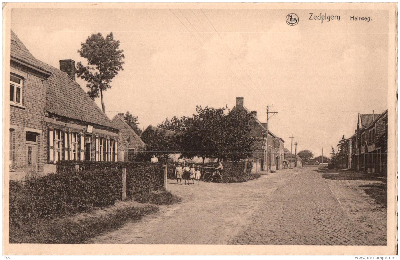 BELGIQUE - FLANDRE OCCIDENTALE - ZEDELGEM - Heirweg. (route). - Zedelgem