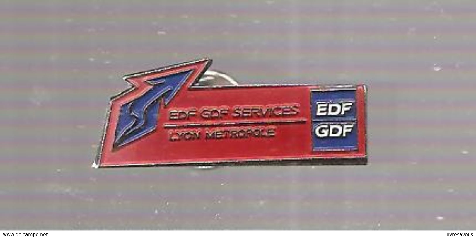 Pin's EDF EDF GDF Services LYON METROPOLE - EDF GDF