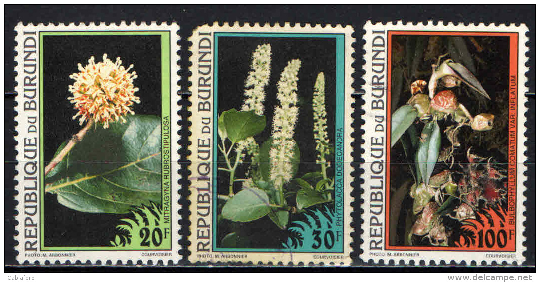 BURUNDI - 1995 - FIORI - FLOWERS - USATI - Usati