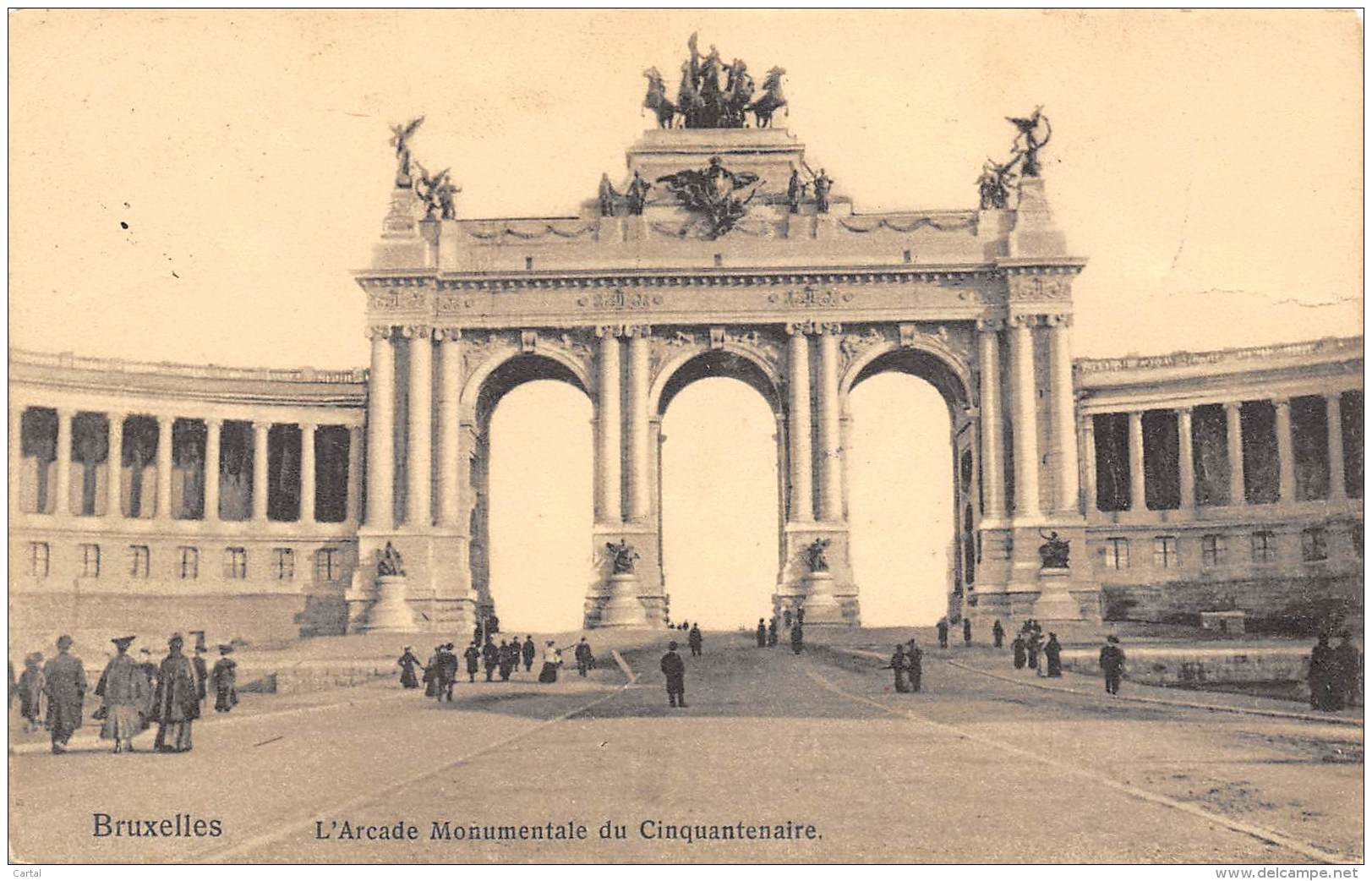 BRUXELLES - L'Arcade Monumentale Du Cinquantenaire - Monumenten, Gebouwen