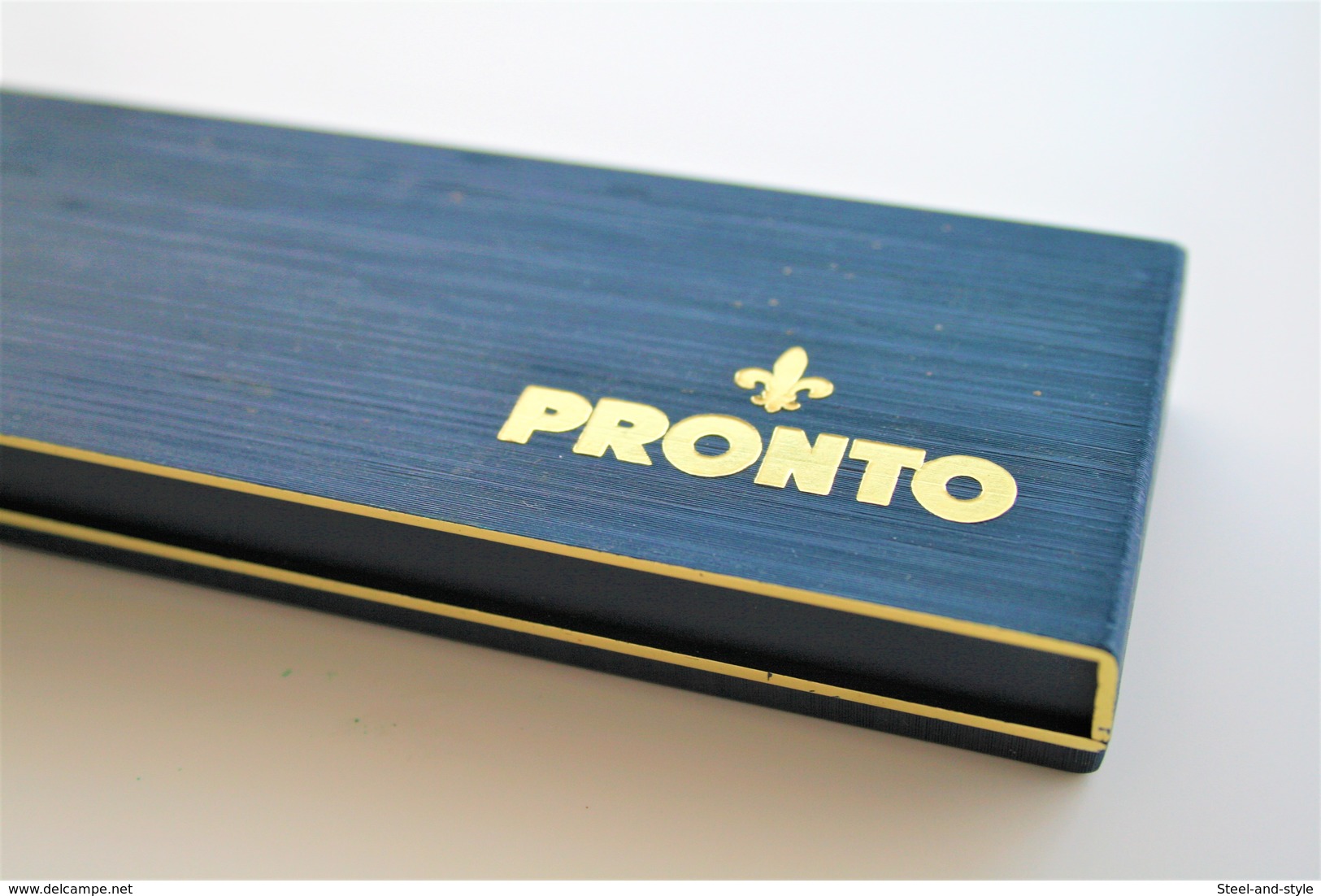 Watches : PRONTO AUTOMATIC SPECIAL PACIFIC 25 WITH TROPIC SPORT - Original With Original BOX AND PAPERS - Running - - Orologi Di Lusso