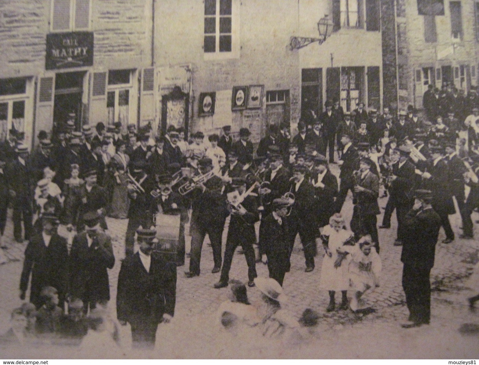 Fumay La Philharmonique Libre Dans La Grande- Rue 14 Novembre 1909 - Fumay