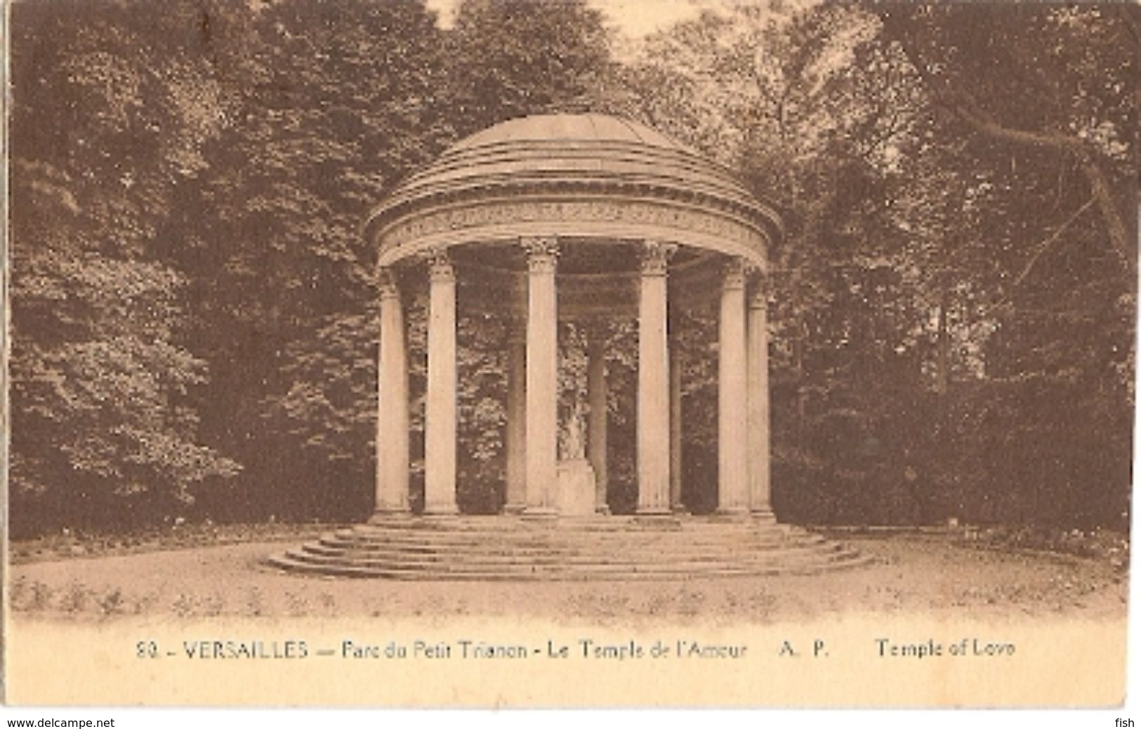 France & Circulated, Versaille,s Parc Du Petit Trianon, Lisboa Portugal (80) - Monuments