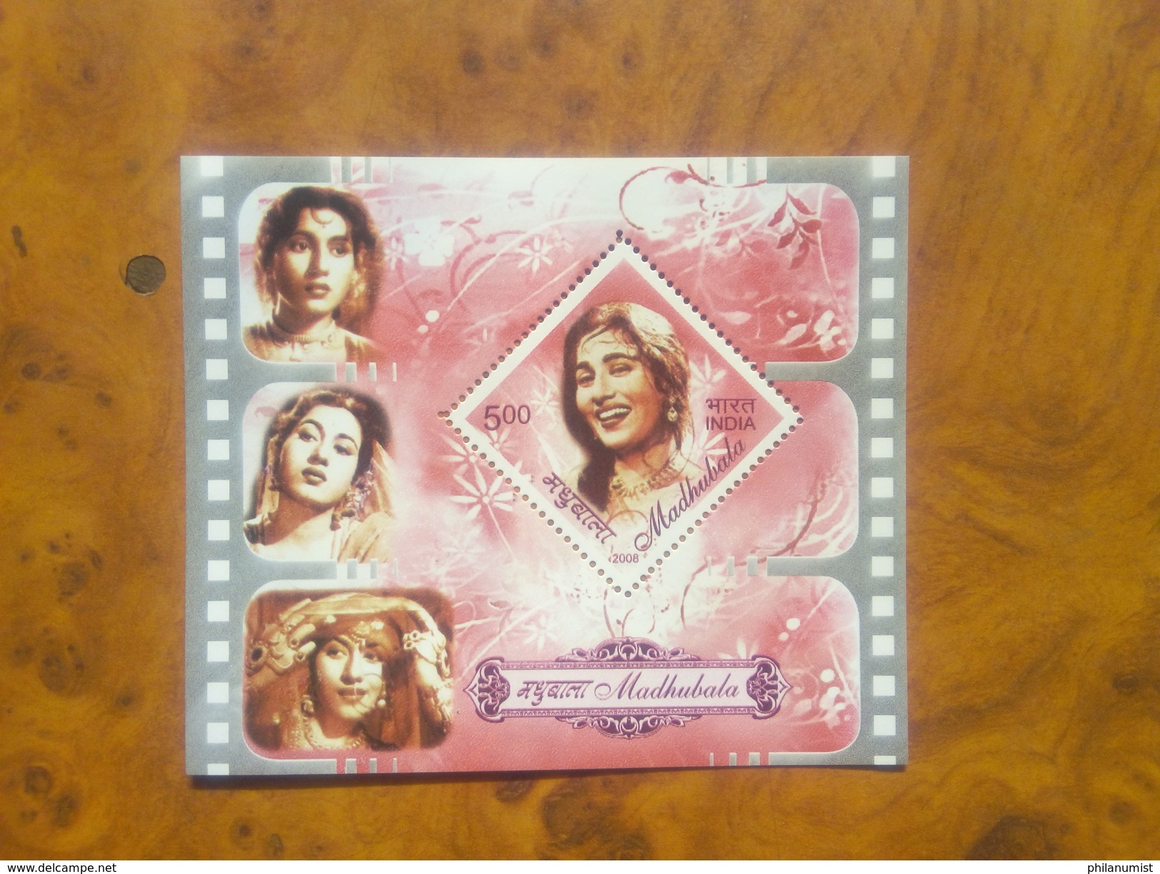 INDIA MADHUBALA ACTRESS MINIATURE SHEET MNH LOOK !! - Cinema