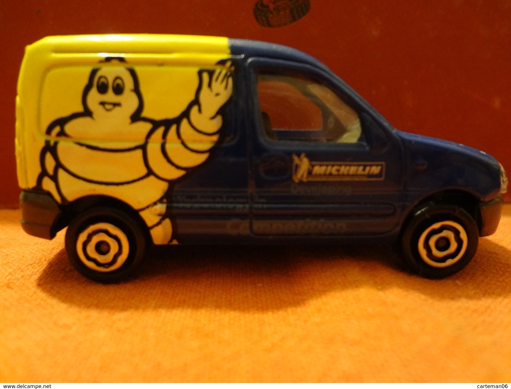 Voiture - Renault Kangoo - Michelin (Bibendum) - Majorette 1/57 - C- Renault 1998 N°288/289 - Publicitaires - Toutes Marques