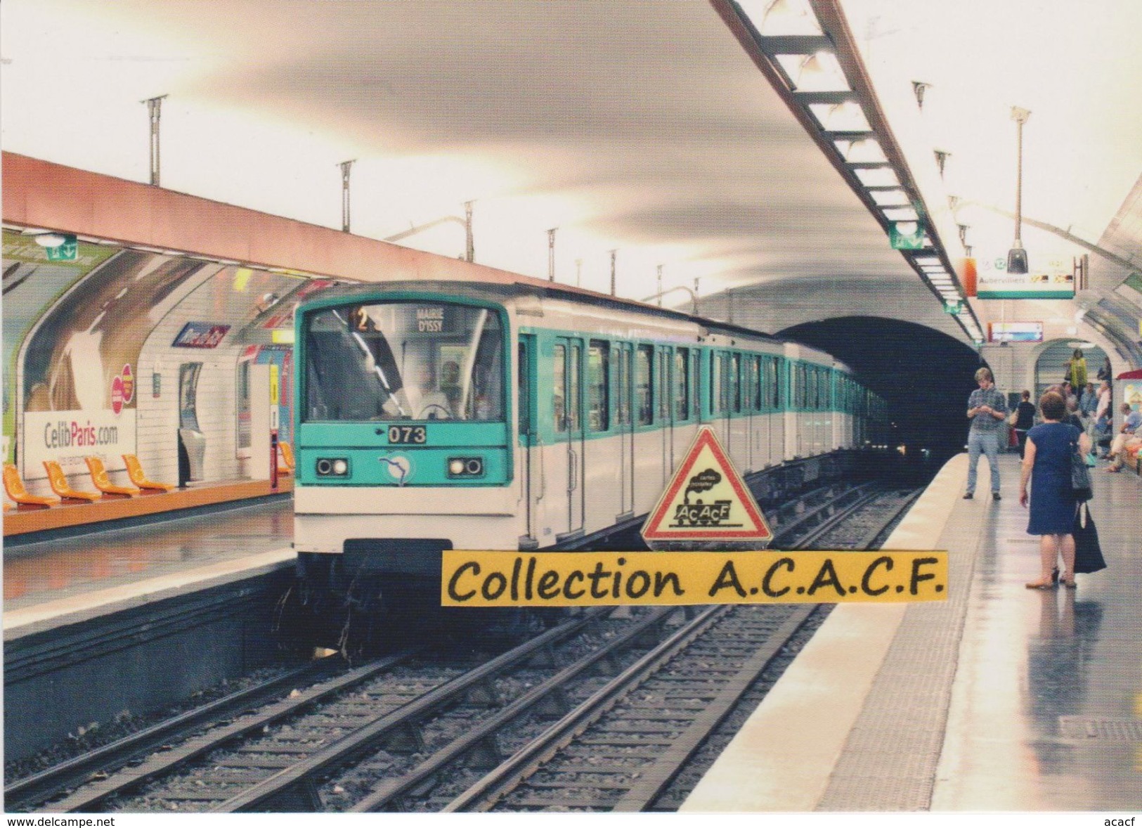 Rame MF67 Du Métro RATP De Paris (75), à La Station "Rue Du Bac" - - Metro