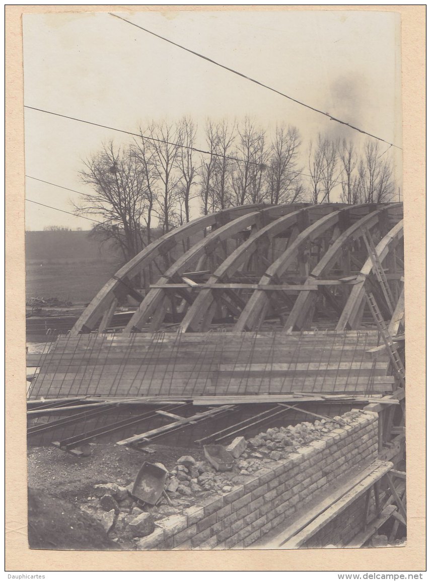 Creil  SAINT MAXIMIN, 13 Mars 1915 : Reconstruction Du Pont De Laversine. Culée.  Quadruplement. Photo Originale - Trains