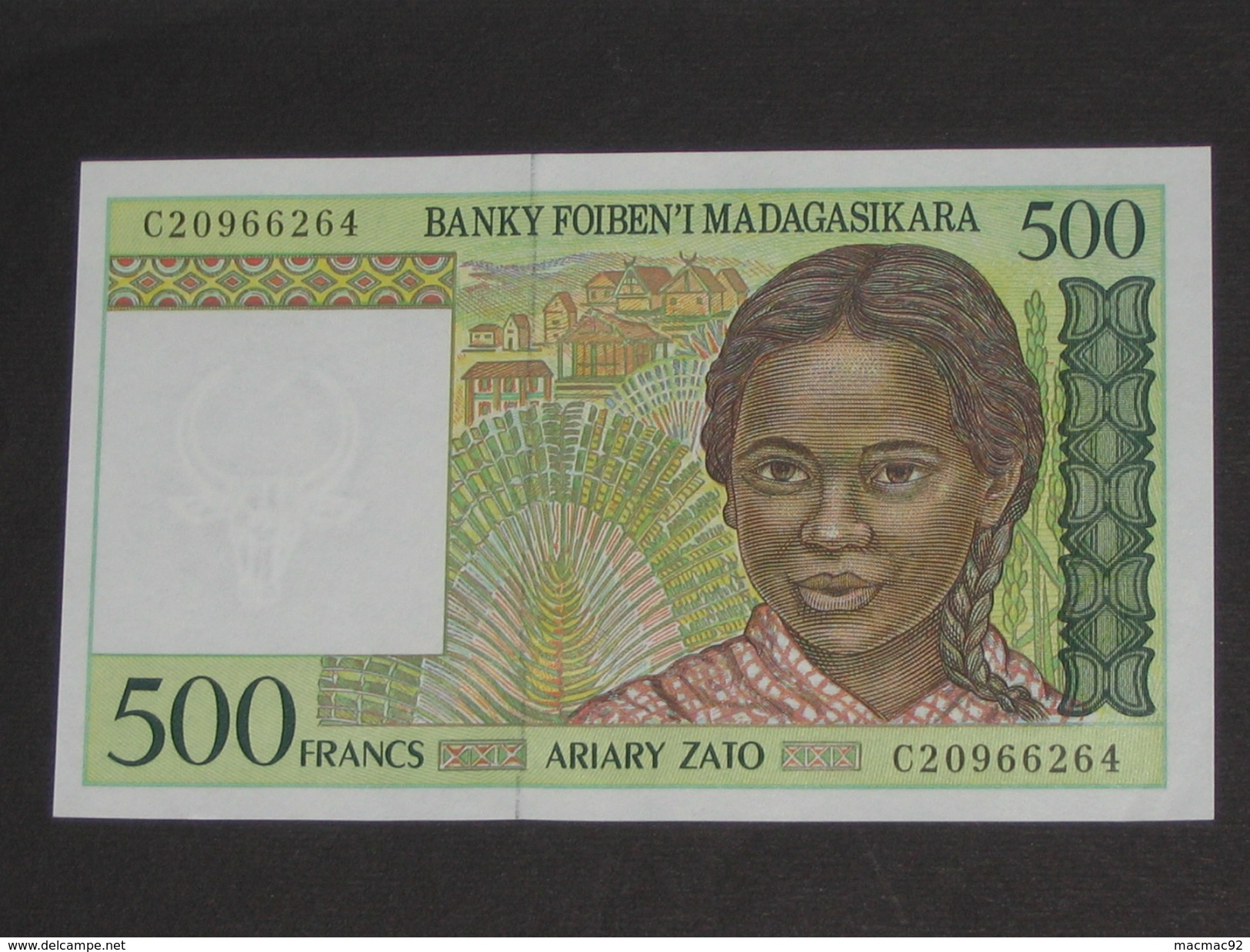 500 Francs 1994 - Ariary  Zato - MADAGASCAR **** EN ACHAT IMMEDIAT **** Proche Du Neuf !!!!!!! - Madagascar