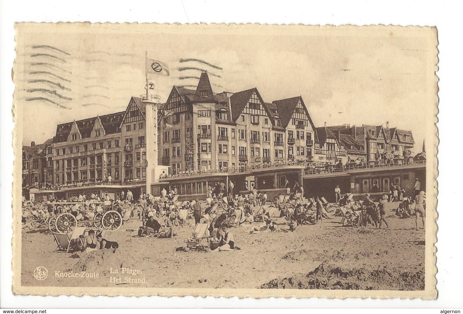18572 -  Knocke Zoute La Plage Het Strand - Knokke