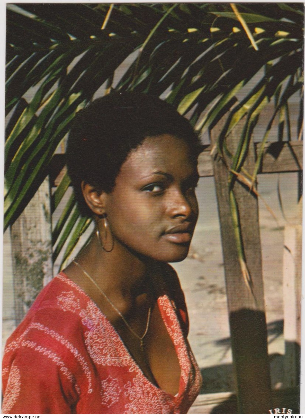 Amerique : HAITI :  Belle, Pretty  Girl    De La  Jeune Femme - Autres & Non Classés